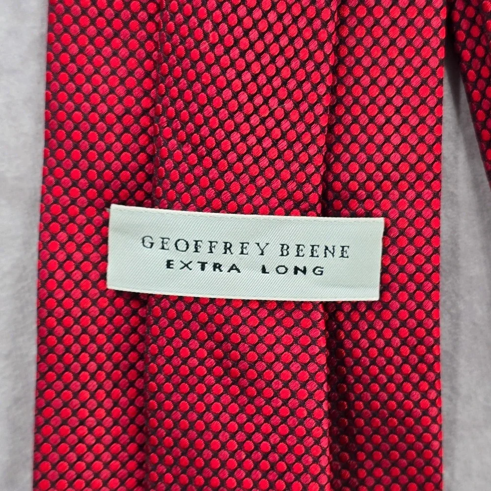 Geoffrey Beene Extra Long Red Black Geometric 100% Silk Men's Neck Tie Executive